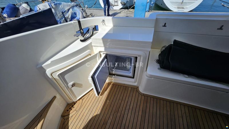 Azimut 47 Fly