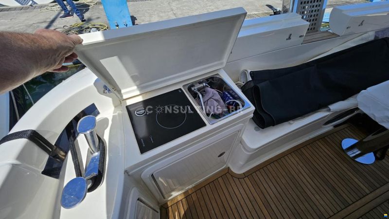 Azimut 47 Fly