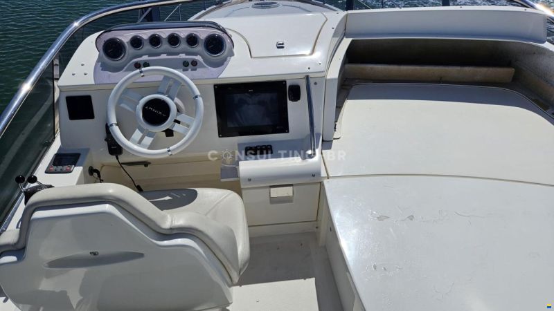 Azimut 47 Fly