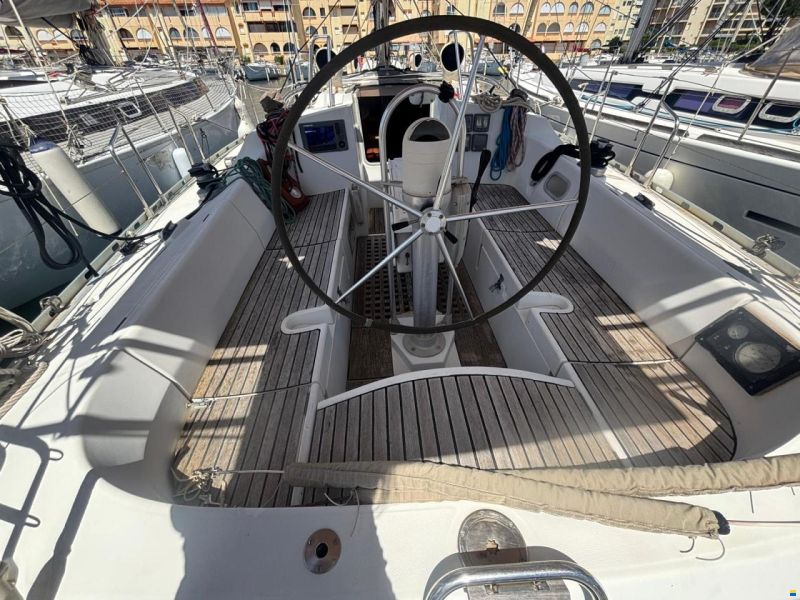 Beneteau OCEANIS 390