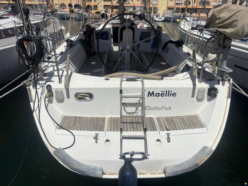 Beneteau OCEANIS 390