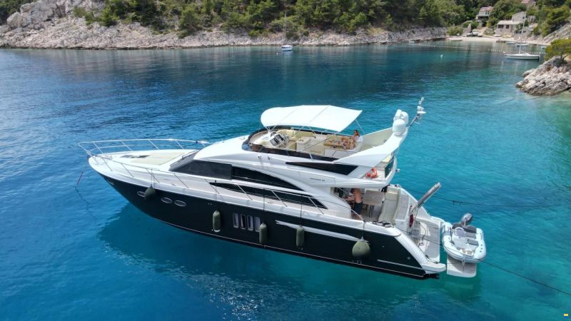Princess 62 Flybridge Motor Yacht