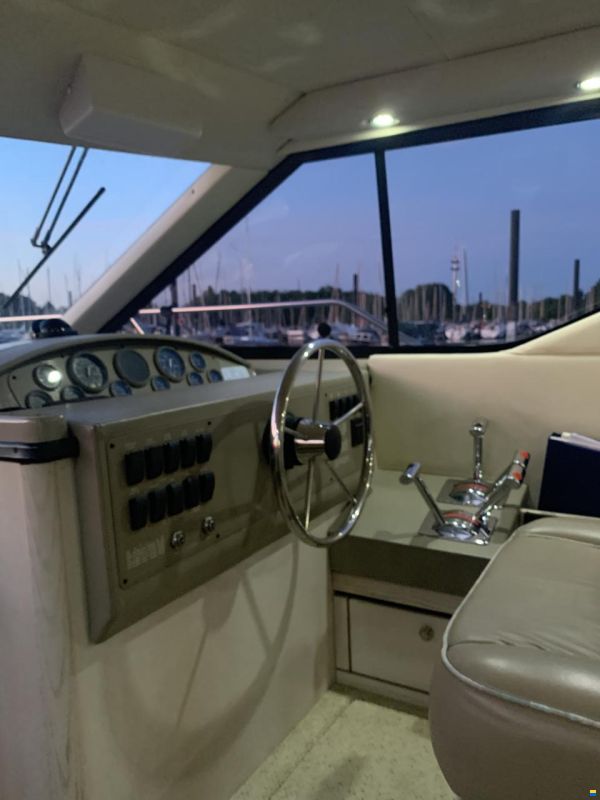 Bayliner 3258 Avanti Ciera