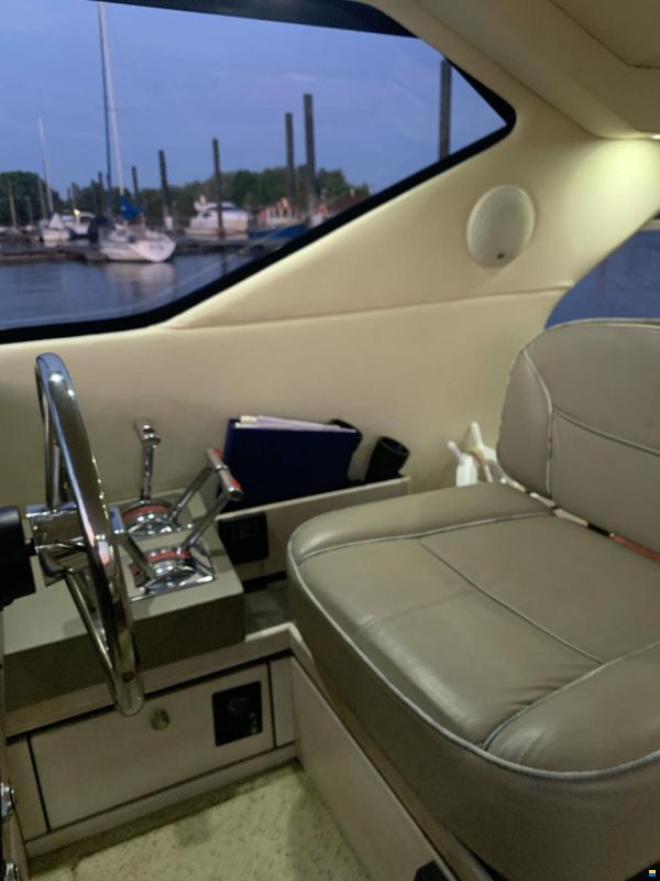 Bayliner 3258 Avanti Ciera