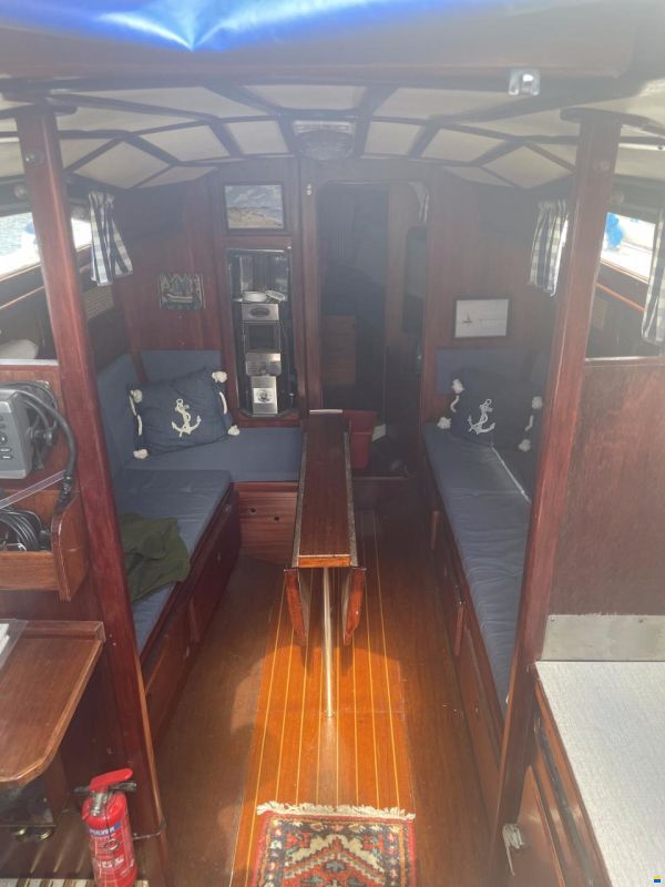 Bianca Commander 31