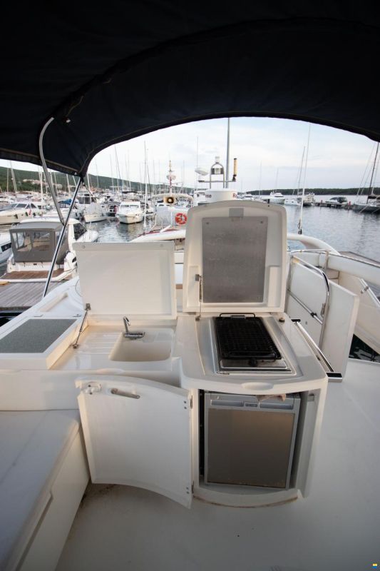 Fairline squadron 55