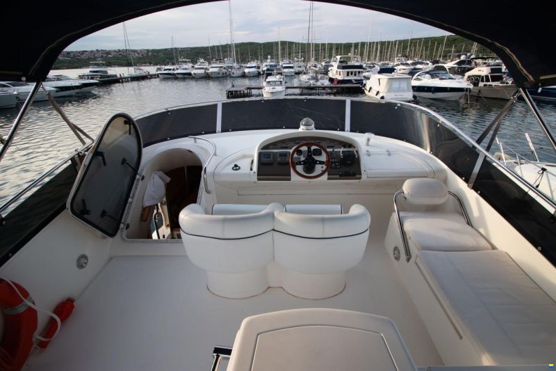 Fairline squadron 55