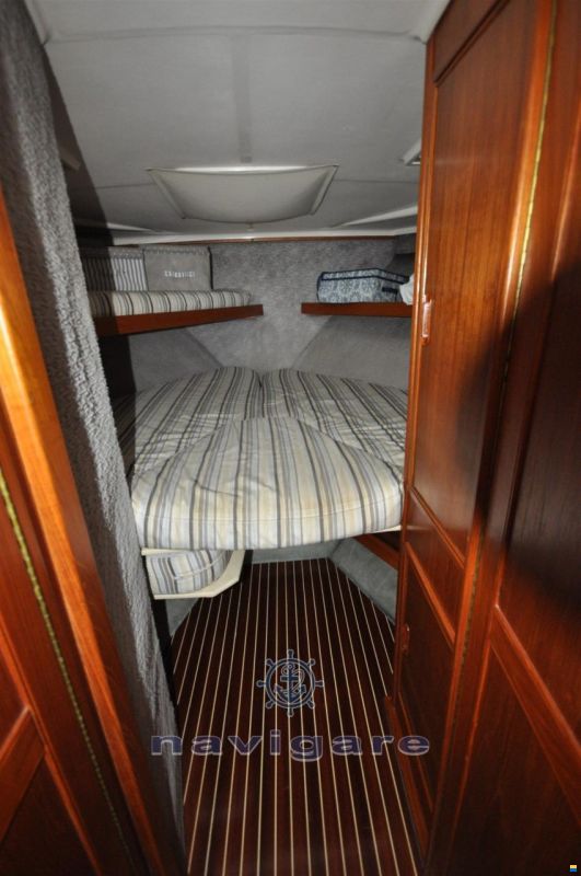 Riviera Marine 35 Fly