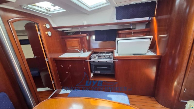 Beneteau Oceanis 393