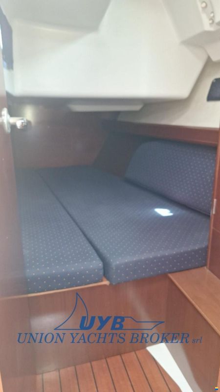 Beneteau Oceanis 393