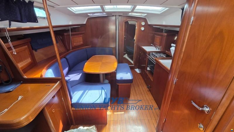 Beneteau Oceanis 393