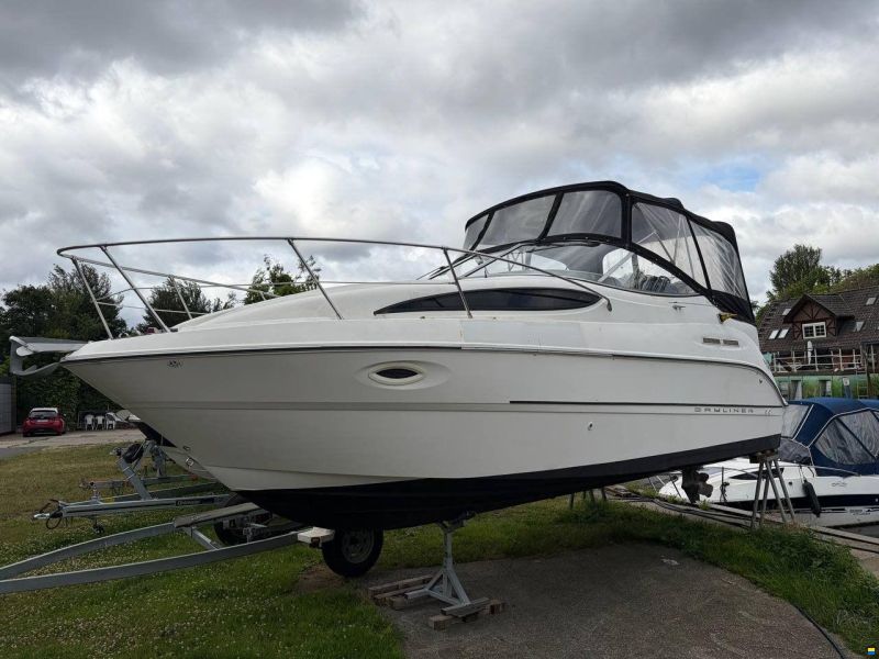 Bayliner 275