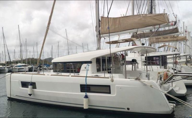 Lagoon 40