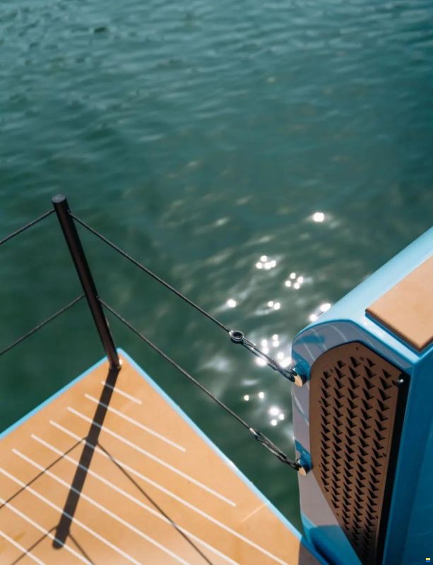 Bellini Astor 36