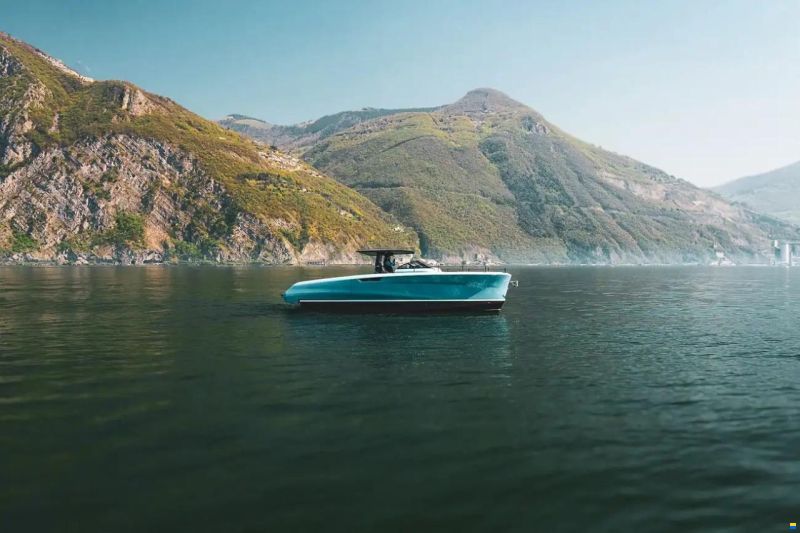 Bellini Astor 36