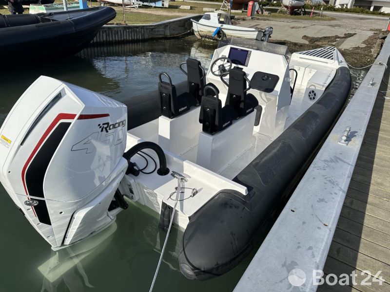 RavenRib 9m Mercury Racing 450R