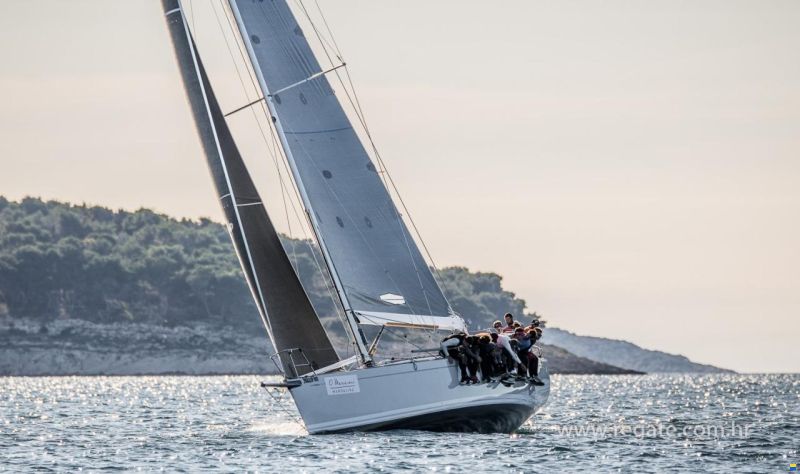 Nautors Swan 45