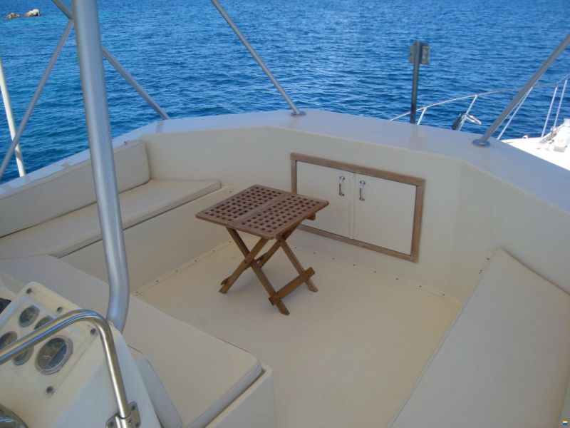 Hatteras 52 C