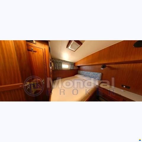 Hatteras 52 C
