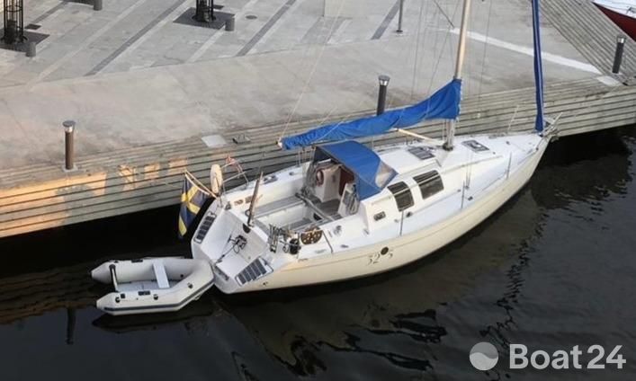 Beneteau First 32s5