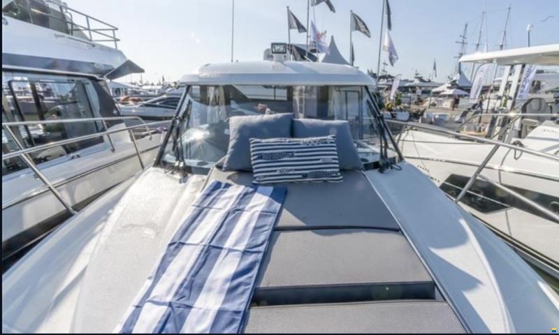 Jeanneau Merry Fisher 895