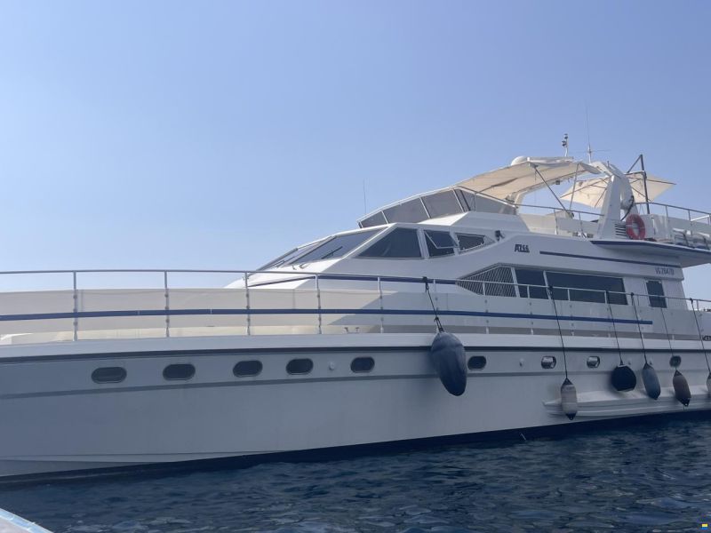 Azimut az66