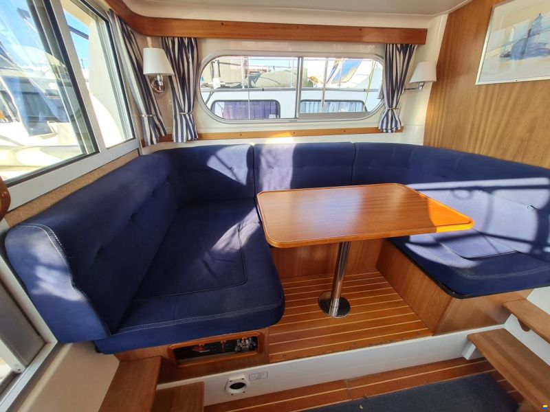 Nimbus 340 Commander
