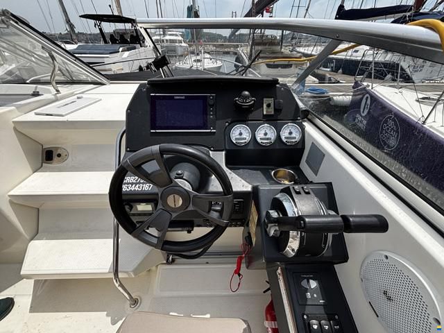 Quicksilver Activ 805