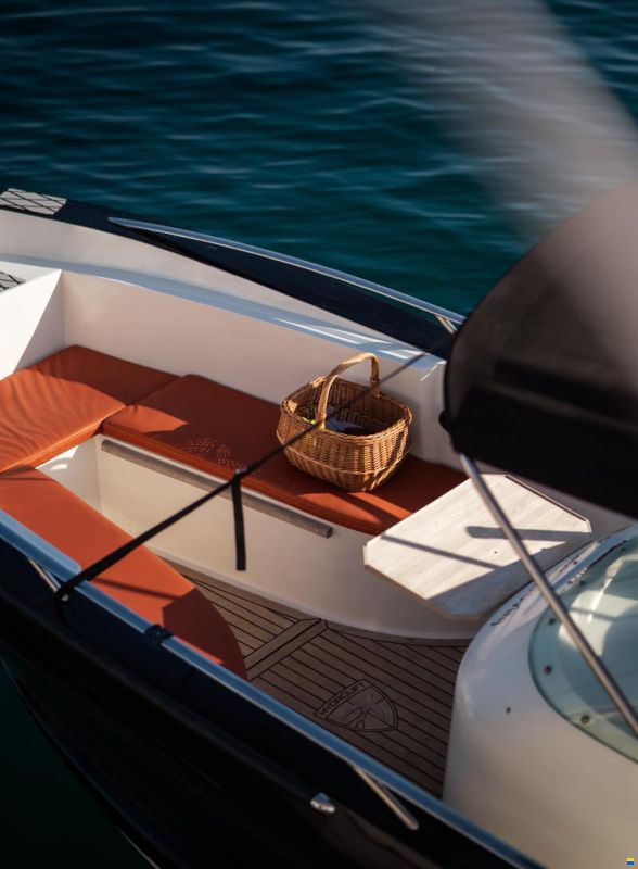 Hydrolift 24