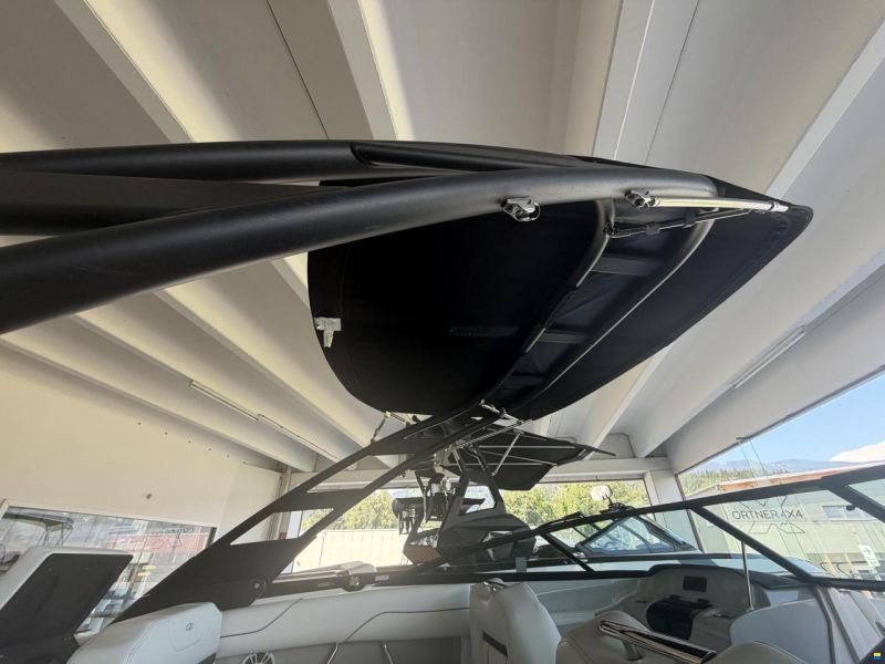 Regal LS2 Surf V8