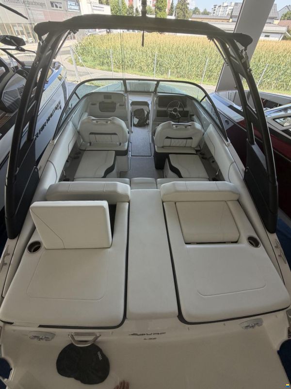 Regal LS2 Surf V8