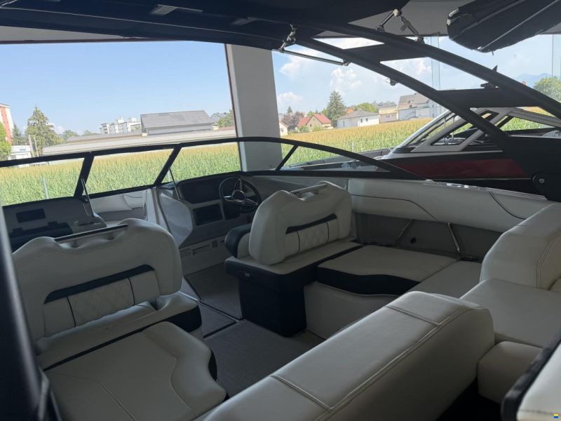 Regal LS2 Surf V8