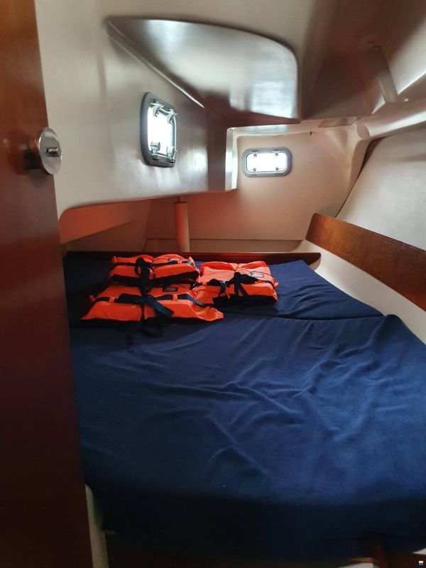 Beneteau Oceanis 281