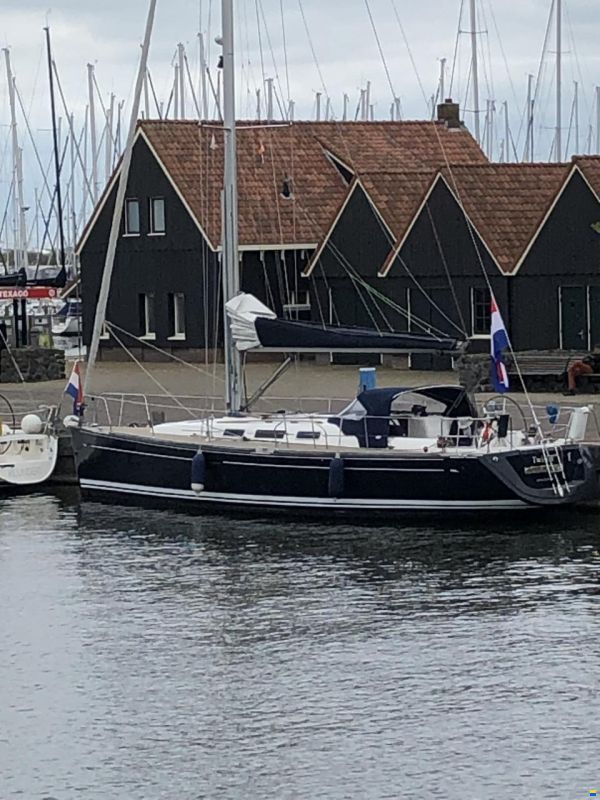 Dufour 40 Performance