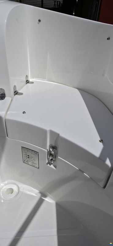 Oud Huijzer 570 Tender