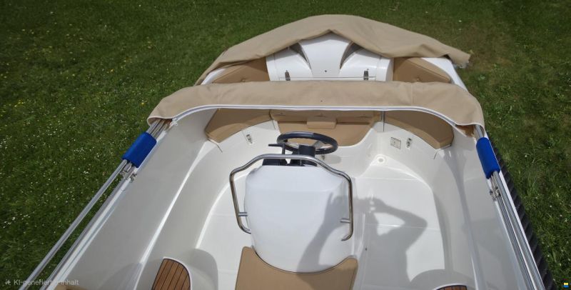 Oud Huijzer 570 Tender