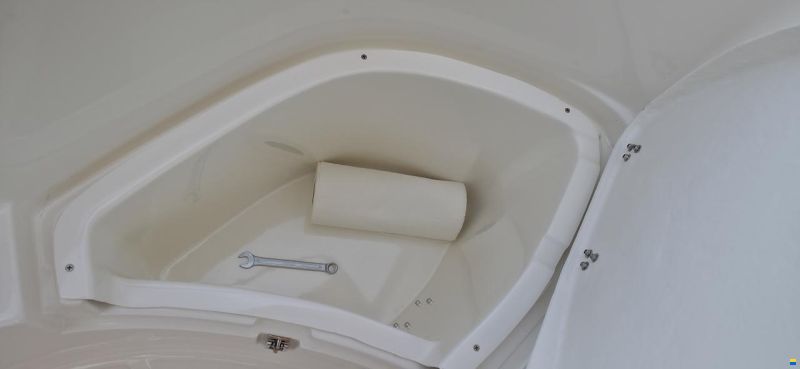 Oud Huijzer 570 Tender