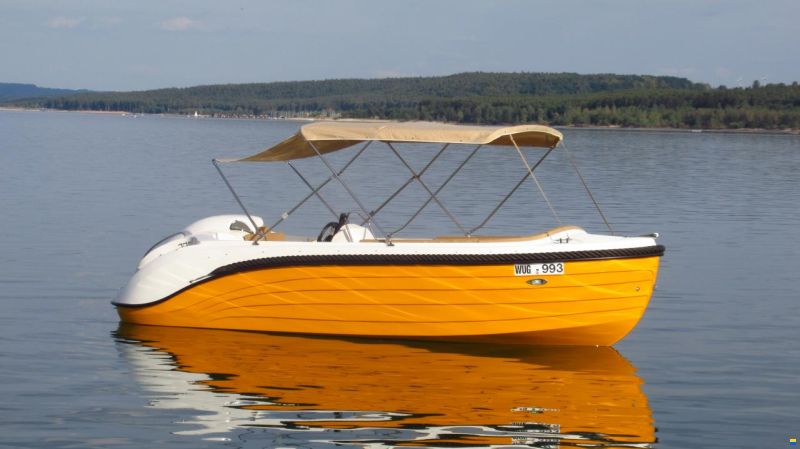 Oud Huijzer 570 Tender