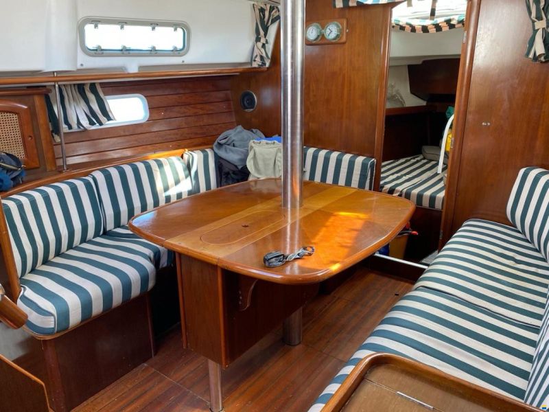 Beneteau Oceanis 36 cc
