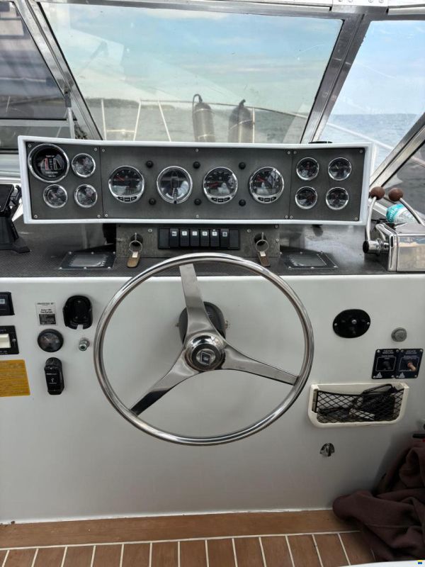 Trojan Bertram 34