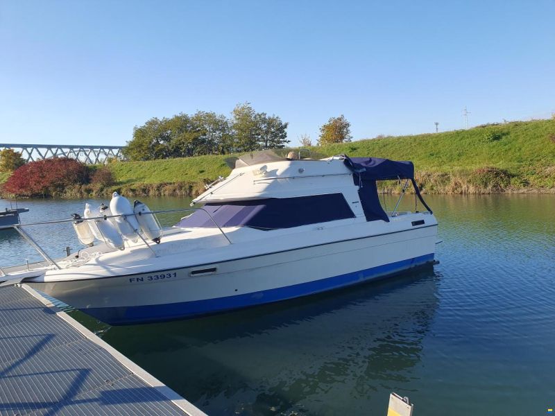 AB Marine Bayliner 2556