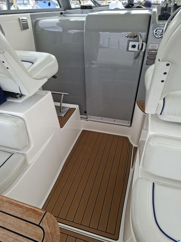 Bayliner 246 discovery