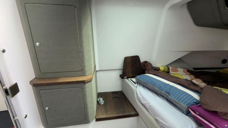 Axopar 37 XC Cross Cabin
