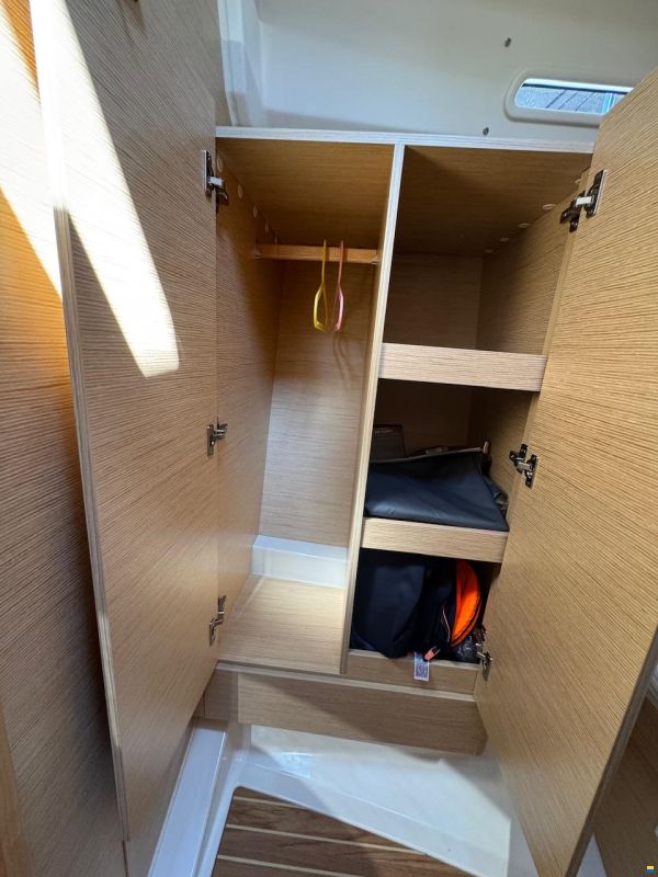 Hanse 418