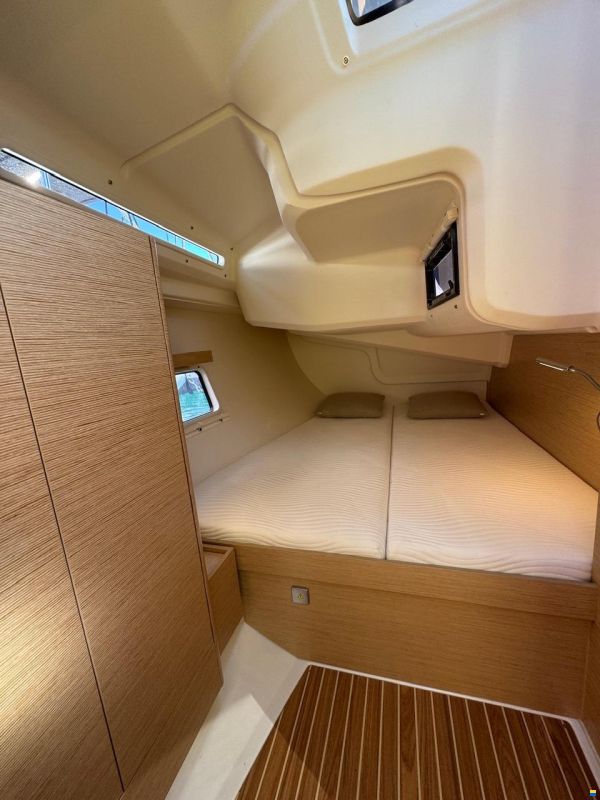 Hanse 418