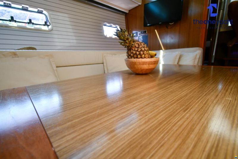 Bavaria Deep Blue 46