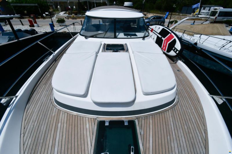 Bavaria Deep Blue 46