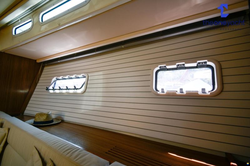 Bavaria Deep Blue 46