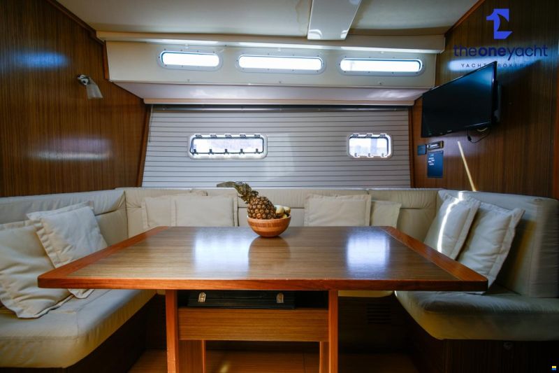 Bavaria Deep Blue 46