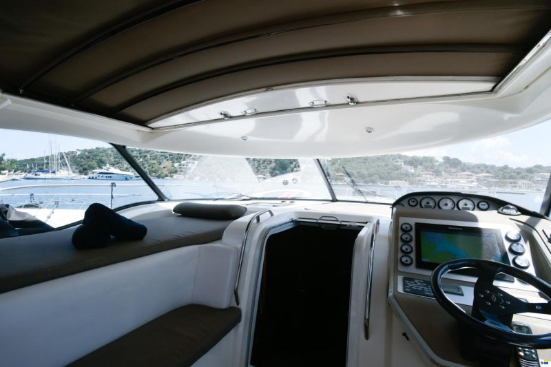 Bavaria Deep Blue 46